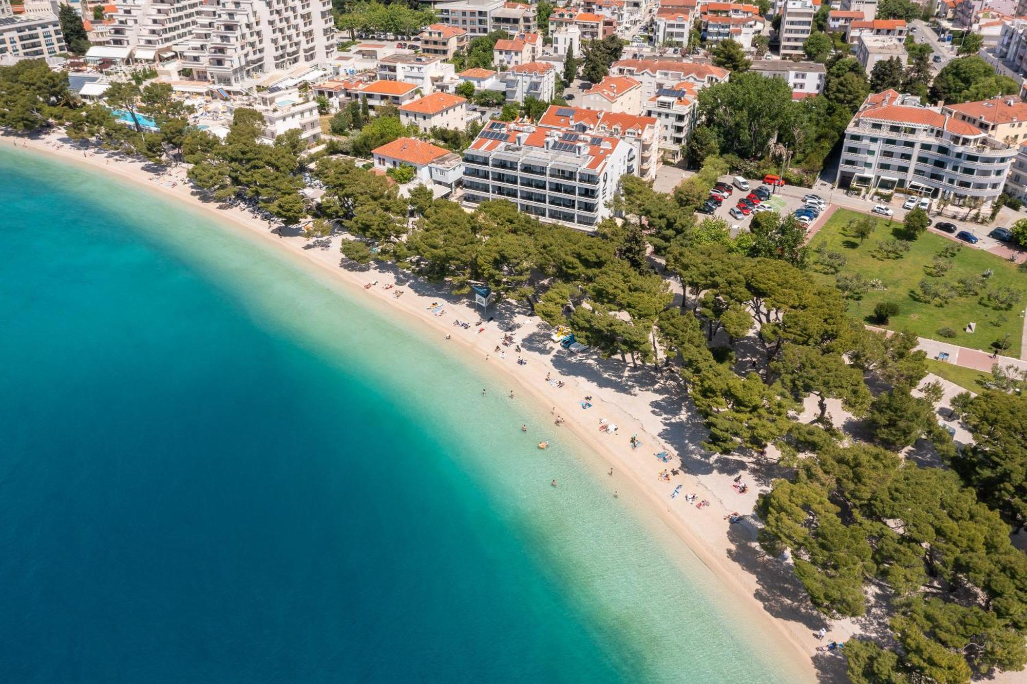 Beachfront Apartments Providenca With Free Parking Макарська Екстер'єр фото